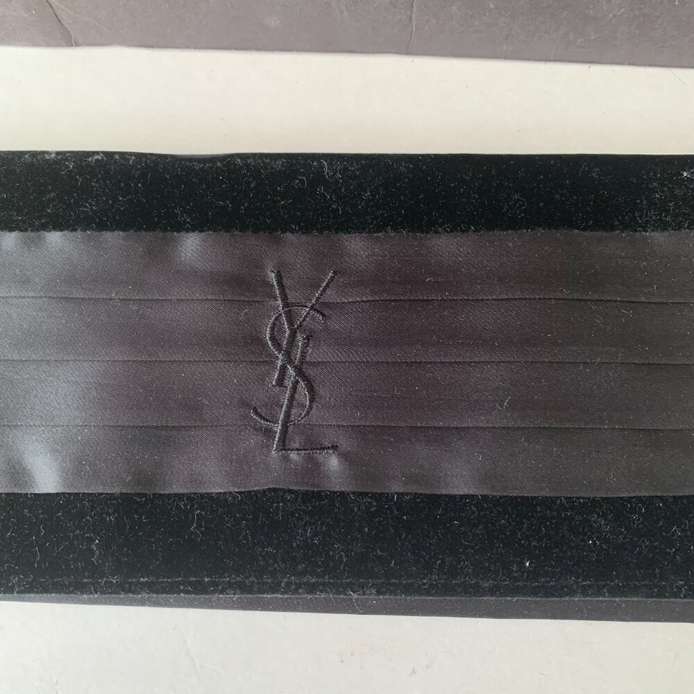 Yves Saint Laurent YSL Black Velvet Satin Evening Parfums Bag Clutch Cosmetic - Picture 2 of 9